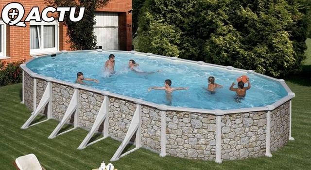 Le "ministre de la transition écologique" interdit les piscines ?
